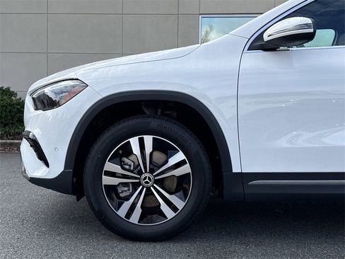 New 2026 Mercedes-Benz GLA 250 GLA 250 image 9