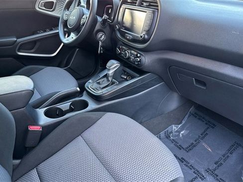 Used 2023 Kia Soul LX w/ Option Group 015 image 18
