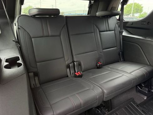 Used 2022 Chevrolet Tahoe RST w/ Luxury Package image 37