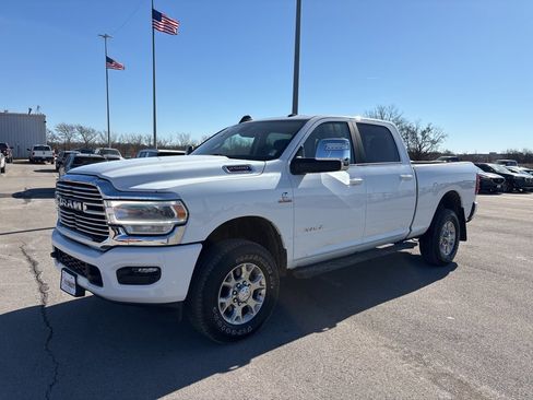 Used 2024 RAM 2500 Laramie image 7