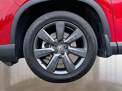 Used 2025 Honda Pilot Sport image 30