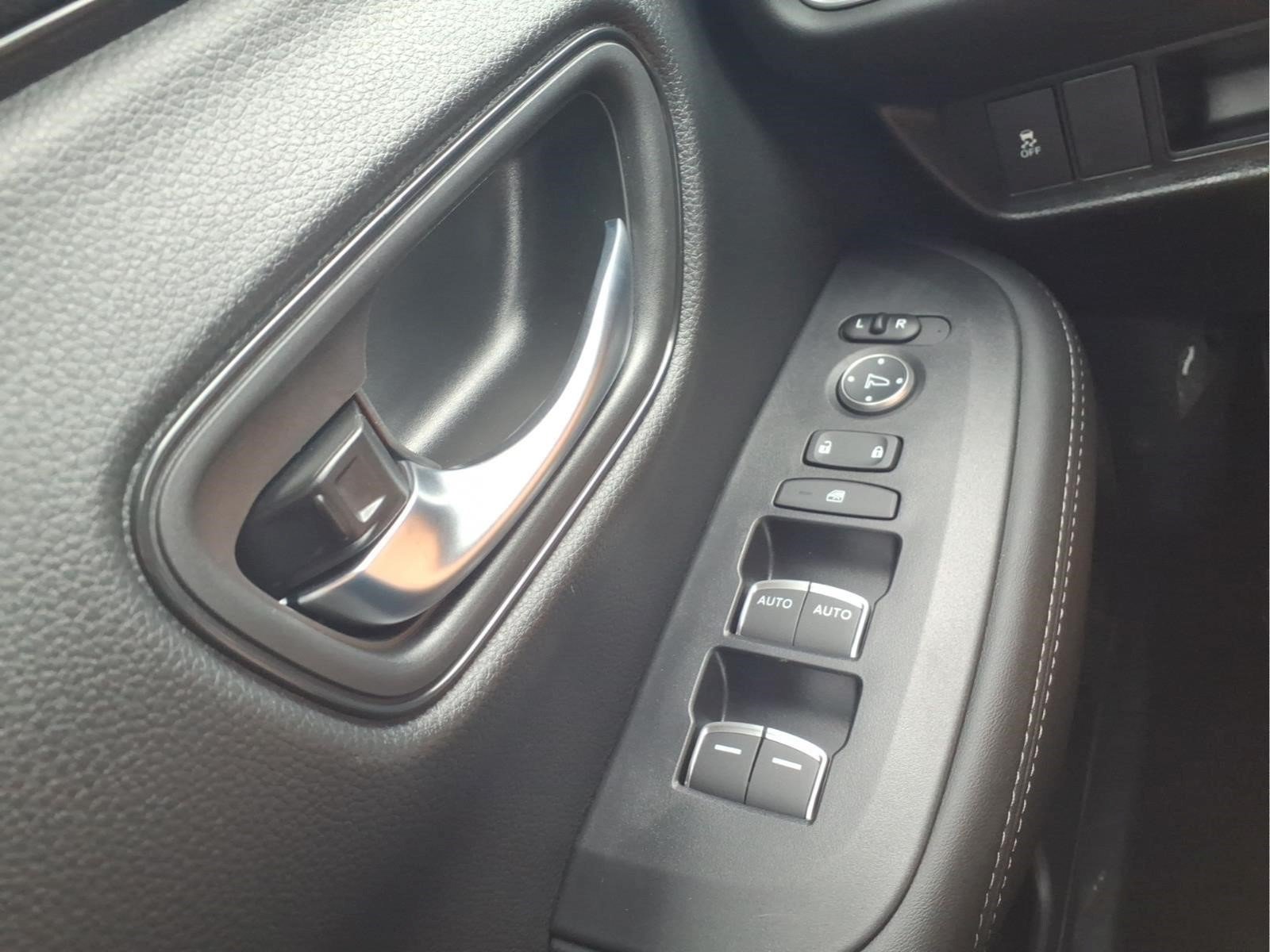 New 2027 Honda HR-V EX-L image 25