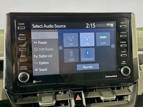 Used 2021 Toyota Corolla SE w/ SE Premium Package image 29