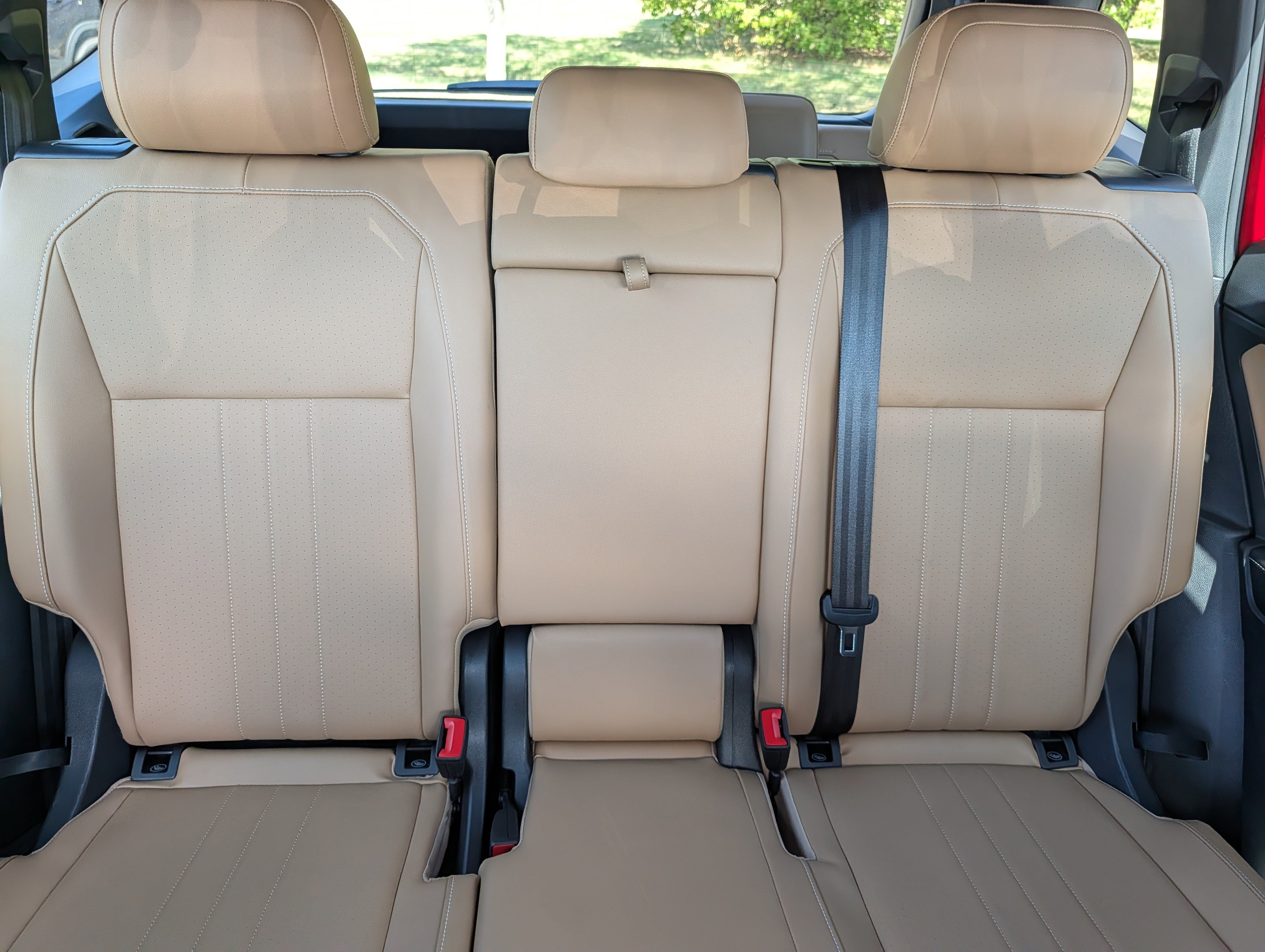 Certified 2023 Volkswagen Tiguan SE FWD image 13