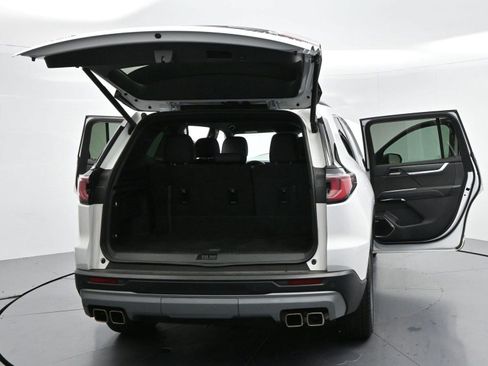 Used 2024 GMC Acadia Elevation w/ Luxury Package FWD image 47