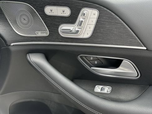 Certified 2025 Mercedes-Benz GLE 350 4MATIC image 17