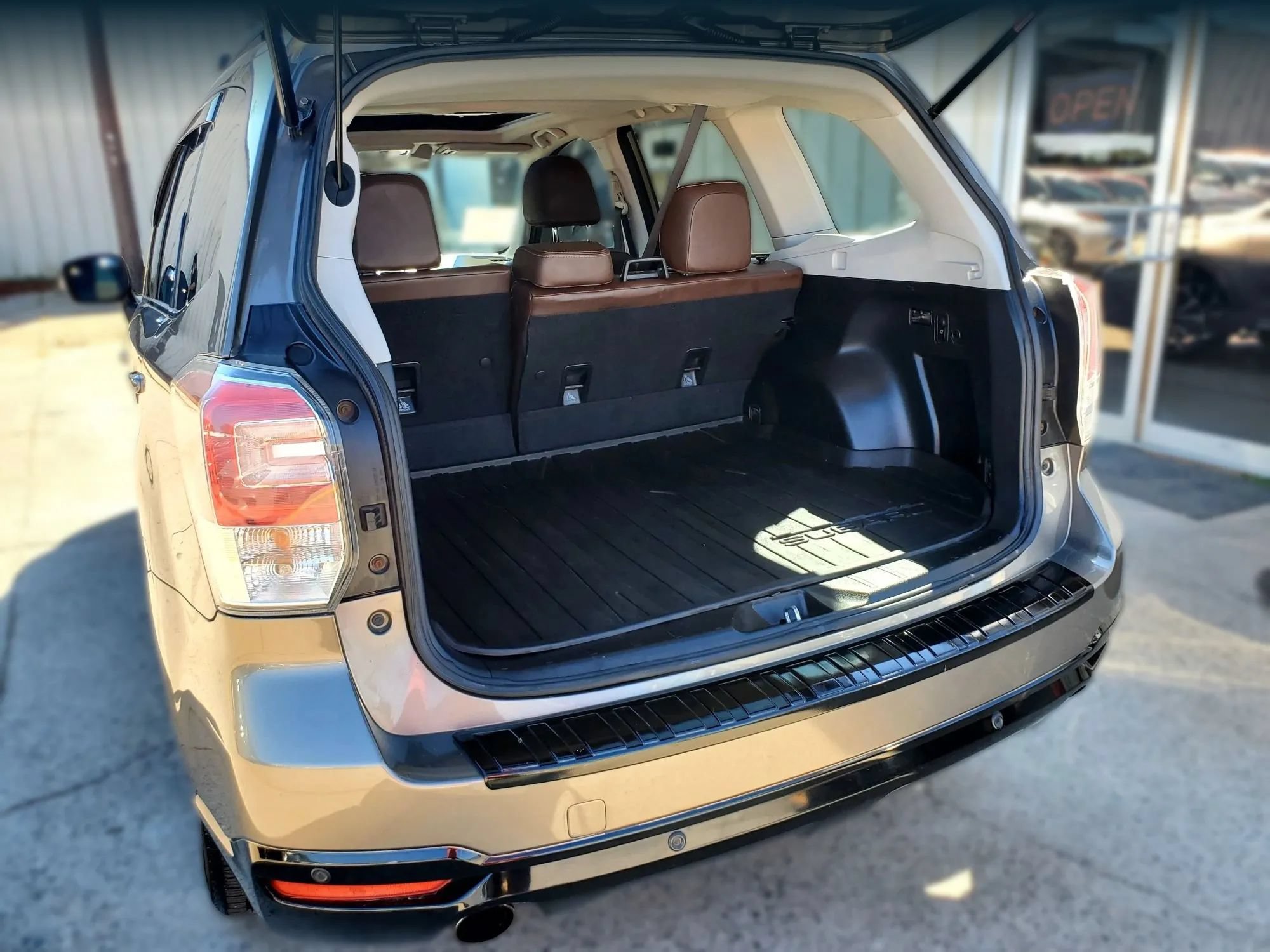Used 2017 Subaru Forester 2.0XT Touring AWD/4WD image 54