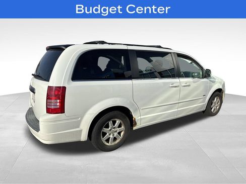Used 2008 Chrysler Town & Country Touring FWD image 33