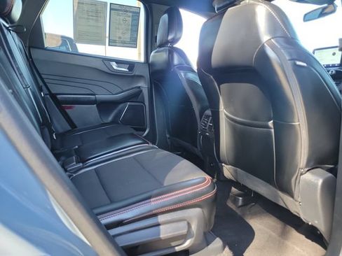 Used 2024 Ford Escape ST-Line AWD/4WD image 25