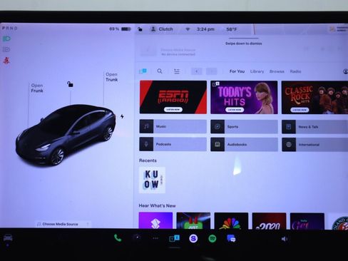 Used 2018 Tesla Model 3 RWD image 15
