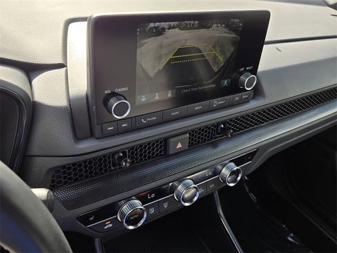 Certified 2025 Honda CR-V Sport image 22