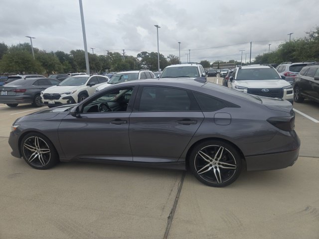Used 2021 Honda Accord Touring image 5