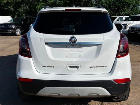 Used 2018 Buick Encore Preferred FWD image 4