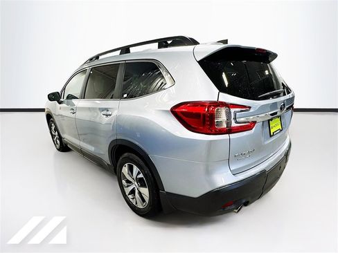Certified 2023 Subaru Ascent Premium w/ Convenience Package image 7