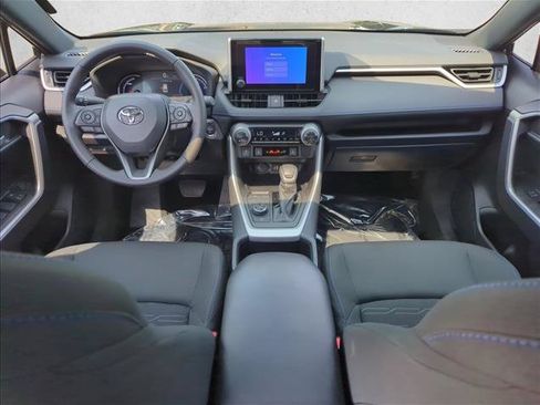 Certified 2025 Toyota RAV4 SE w/ Convenience Package AWD/4WD image 25