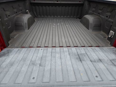 Used 2020 GMC Sierra 1500 SLE w/ SLE Value Package image 31