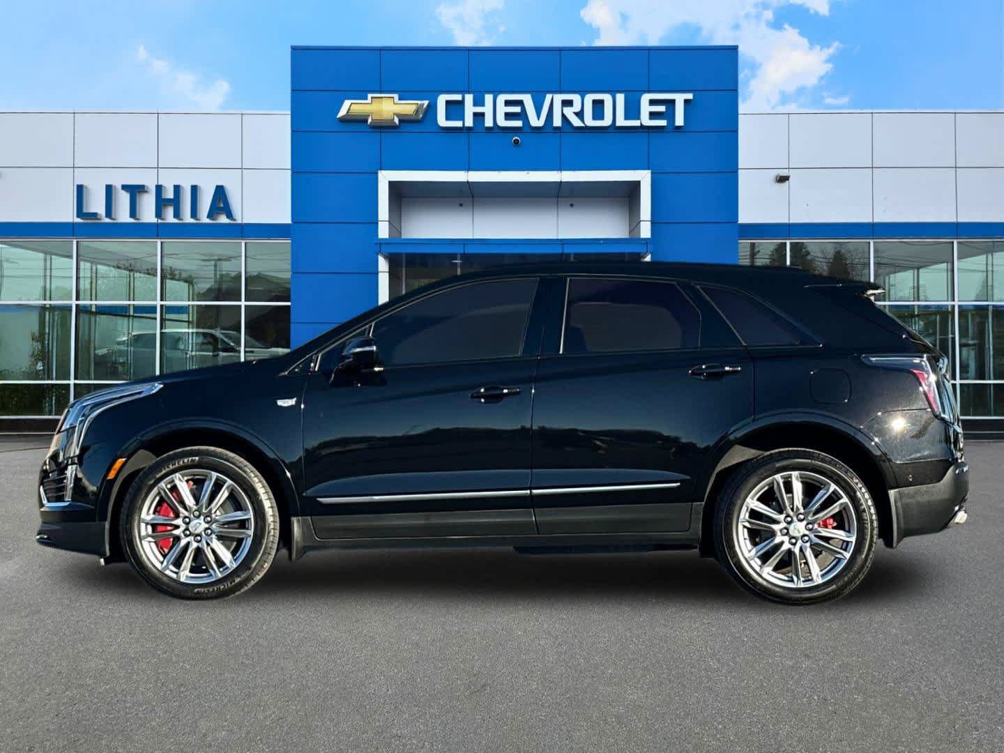 Used 2025 Cadillac XT5 Sportv w/ Technology Package AWD/4WD image 5