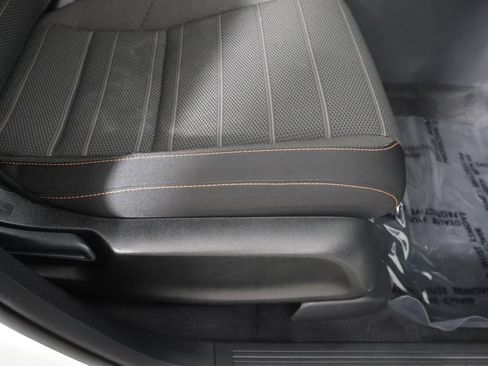 Used 2024 Honda CR-V Sport image 32