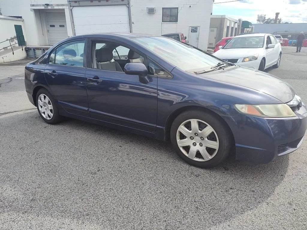 Used 2010 Honda Civic LX image 2