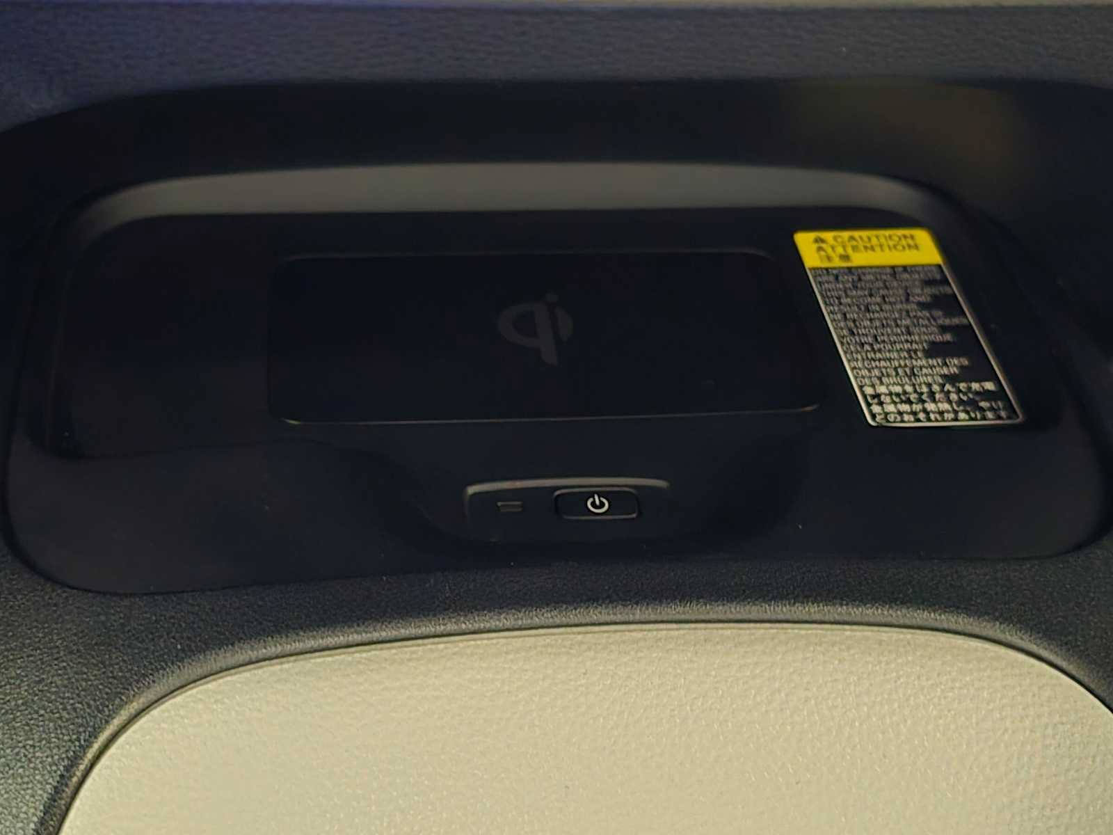 Used 2025 Toyota Corolla LE FWD image 16