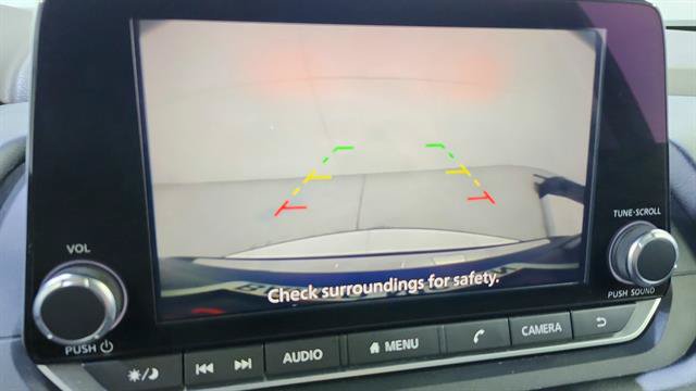 Used 2023 Nissan Rogue SV FWD image 16