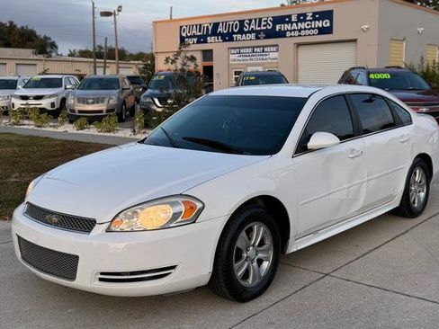 Used 2014 Chevrolet Impala Limited LS image 3