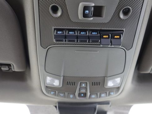 Used 2020 Ford F250 Lariat w/ Lariat Ultimate Package AWD/4WD image 27