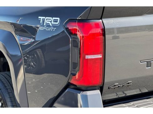 New 2026 Toyota Tacoma TRD Sport AWD/4WD image 31