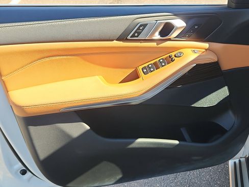 Used 2019 BMW X5 xDrive40i w/ Premium Package 2 image 12