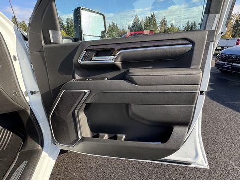 New 2026 Chevrolet Silverado 3500 LT w/ Trail Boss Package image 9