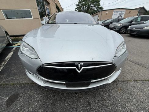 Used 2014 Tesla Model S 85 RWD image 7