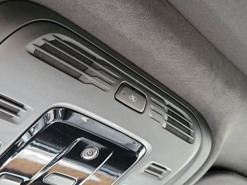 Used 2025 Cadillac Escalade Sport Platinum image 28