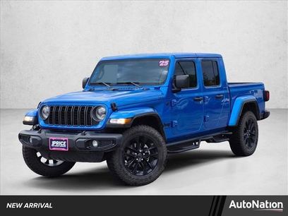 Used 2025 Jeep Gladiator Sport