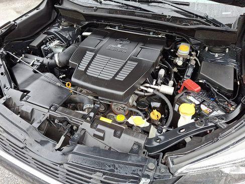 Used 2019 Subaru Forester Limited image 27