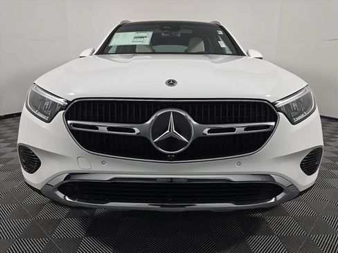 Used 2026 Mercedes-Benz GLC 300 4MATIC image 10
