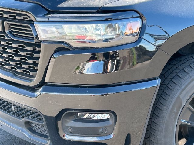 Used 2025 RAM 1500 Tradesman AWD/4WD image 11