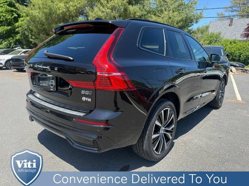 Certified 2023 Volvo XC60 B5 Plus w/ Climate Package AWD/4WD image 8