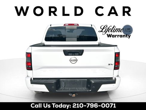 Used 2024 Nissan Frontier SV w/ SV Convenience Package RWD image 6