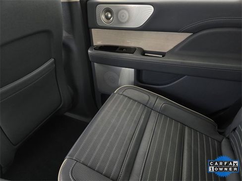 Used 2024 Lincoln Navigator Black Label image 17