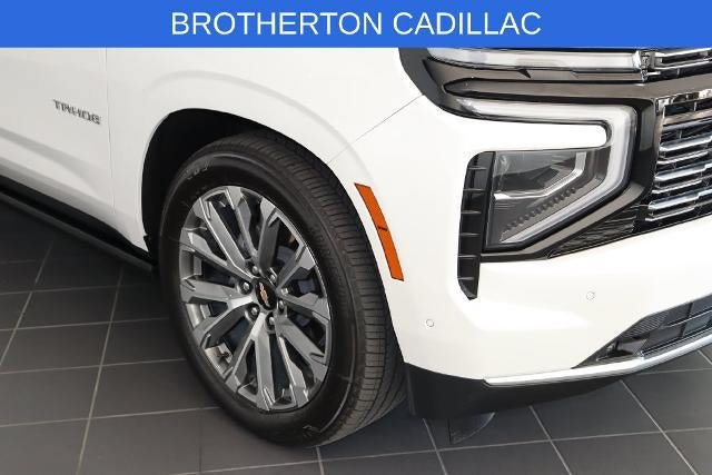 Used 2025 Chevrolet Tahoe High Country AWD/4WD image 13