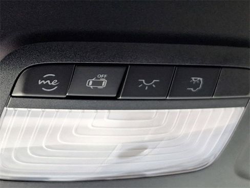 Used 2025 Mercedes-Benz Sprinter 2500 image 24