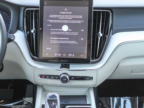 New 2026 Volvo XC60 B5 Ultra w/ Protection Package Premier image 16