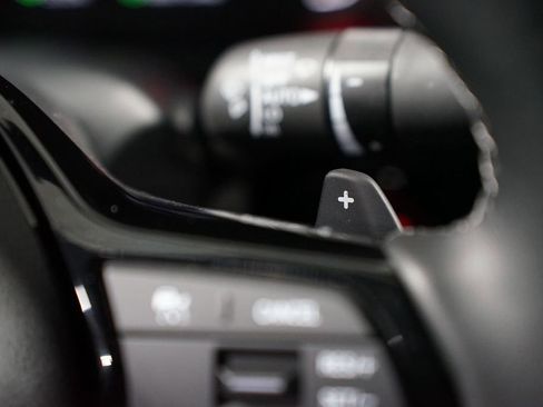 Used 2025 Honda Civic Sport image 15