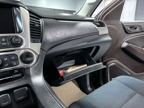 Used 2016 GMC Yukon SLE w/ Convenience Package image 26