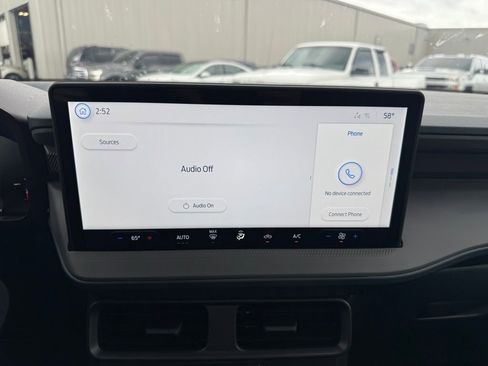 New 2025 Ford Maverick XL image 26