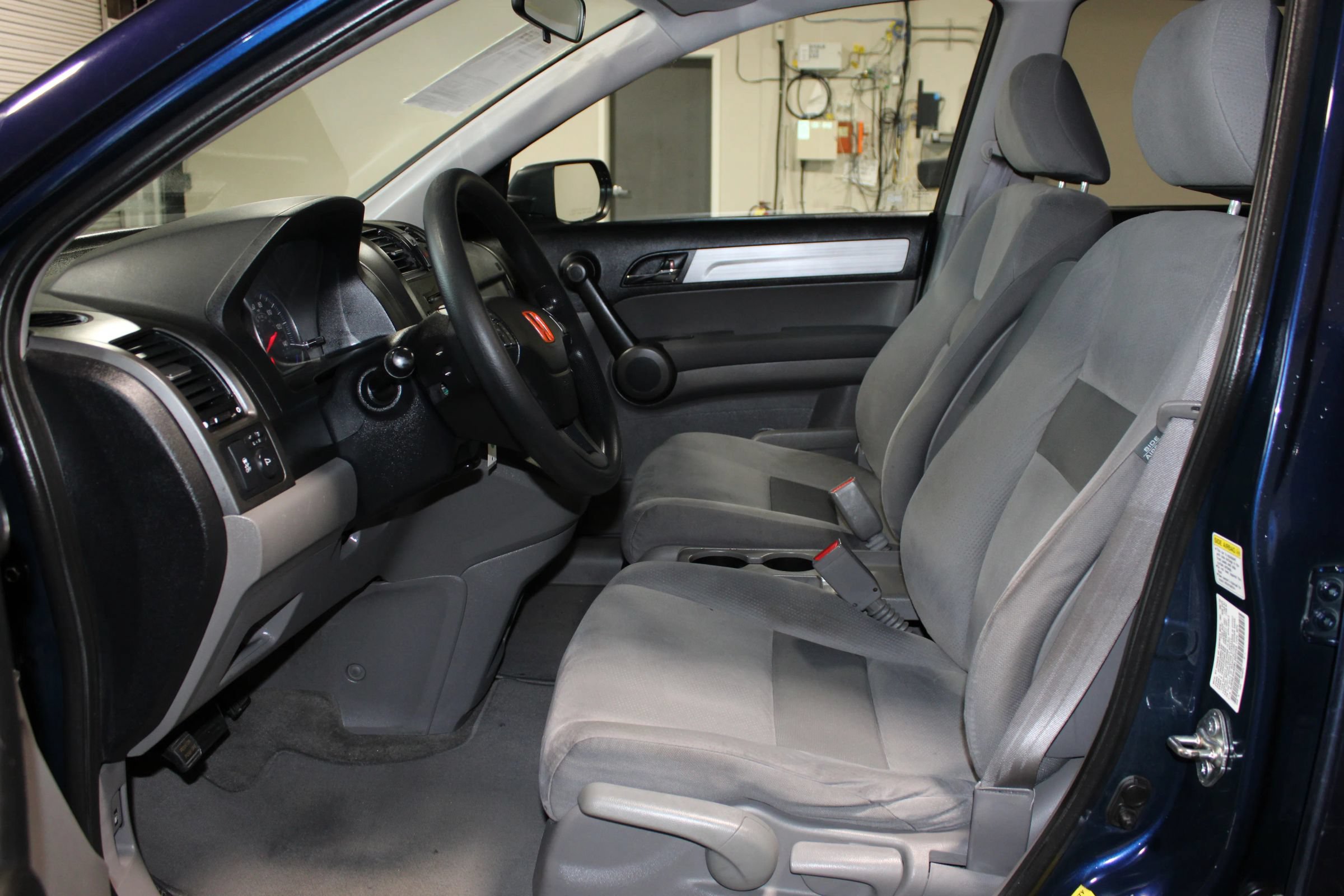 Used 2011 Honda CR-V SE image 9