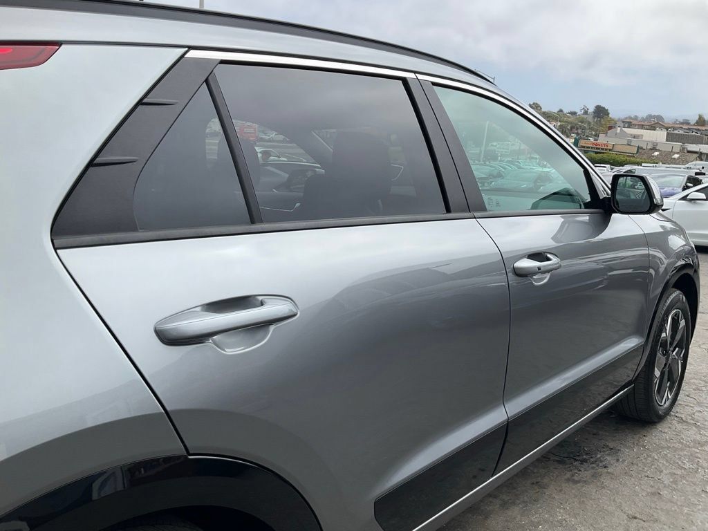 Used 2024 Kia Niro Wind FWD image 79