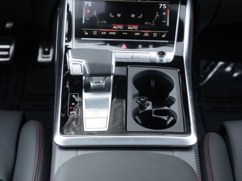 New 2026 Audi SQ8 Prestige image 18