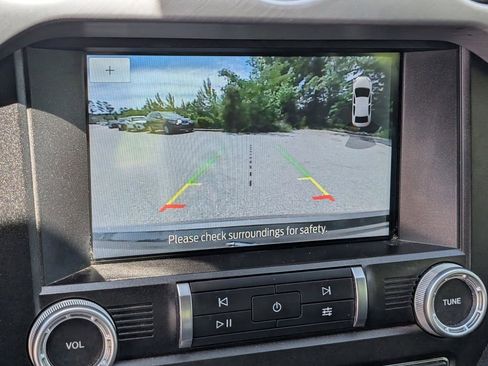 Used 2021 Ford Mustang Premium RWD image 23