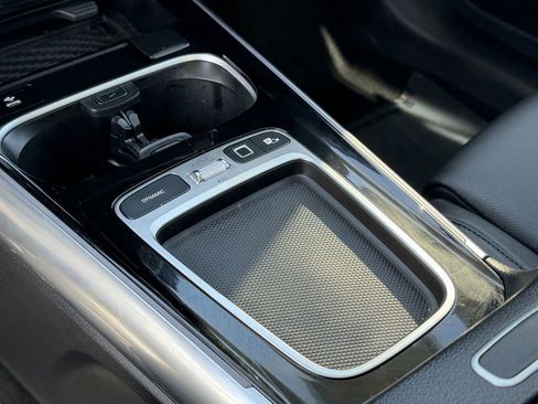 Used 2022 Mercedes-Benz GLC 300 image 29